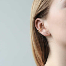 Load image into Gallery viewer, Tiny Trinity Studs in Sterling Silver