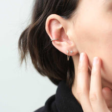 Load image into Gallery viewer, Eternity Ear Cuff