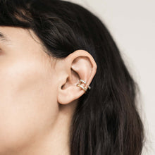 Load image into Gallery viewer, Crystal Claw Ear Cuff