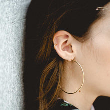 Load image into Gallery viewer, 2.5" Classic Gold Hoops
